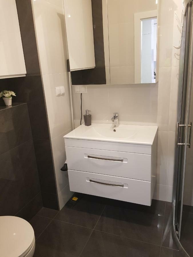 Apartamenty Blizej Morza Kasprowicza Kołobrzeg Exterior foto