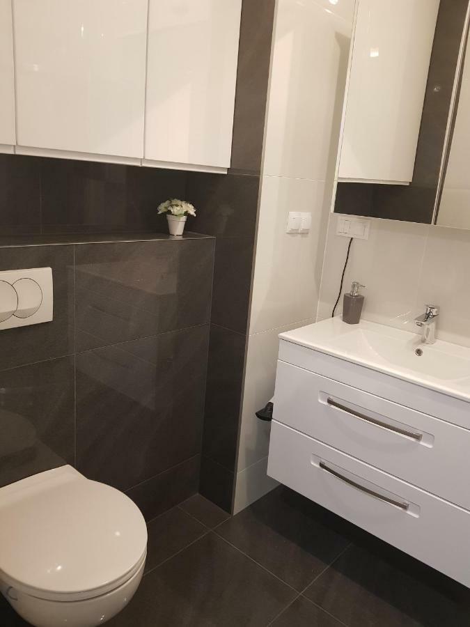 Apartamenty Blizej Morza Kasprowicza Kołobrzeg Exterior foto